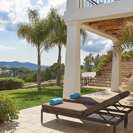 Luxury Ibiza With Stunning Views, 1311 Sant Carles de Peralta